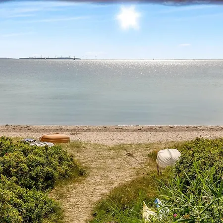 Сasa de vacaciones Elenora - 200m From The Sea By Interhome *